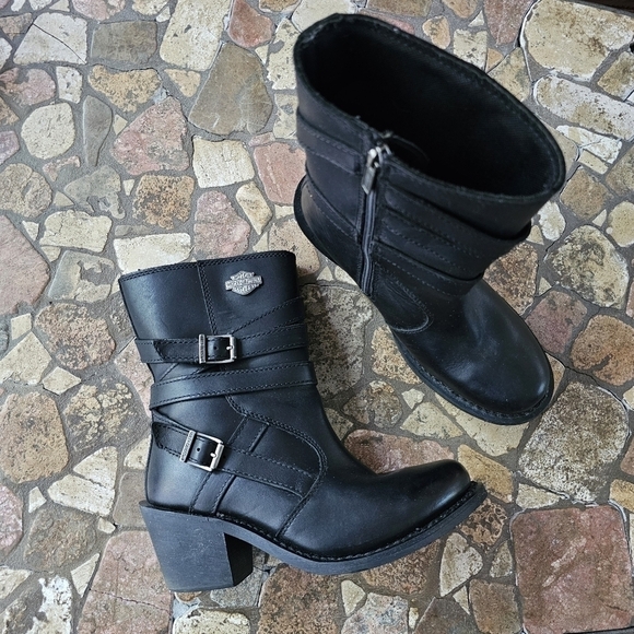 Harley-Davidson Shoes - Harley Davidson Heights Black Leather Motorcycle Boots Women's, Metal, Size 8.5